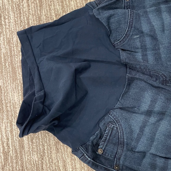 Luxe Essential Denim (LED) Maternity Jeans - Picture 4 of 4
